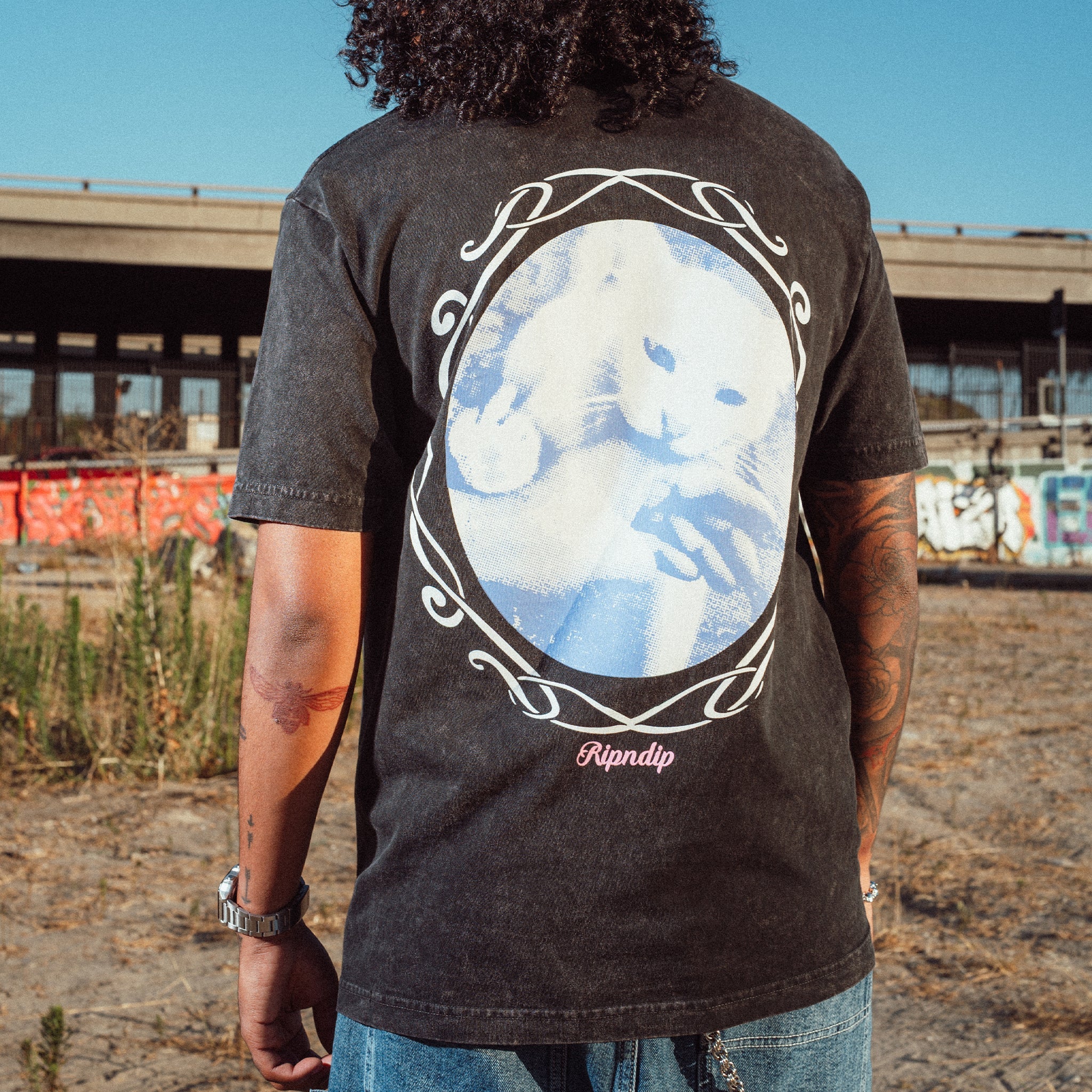 MEMORIES TEE