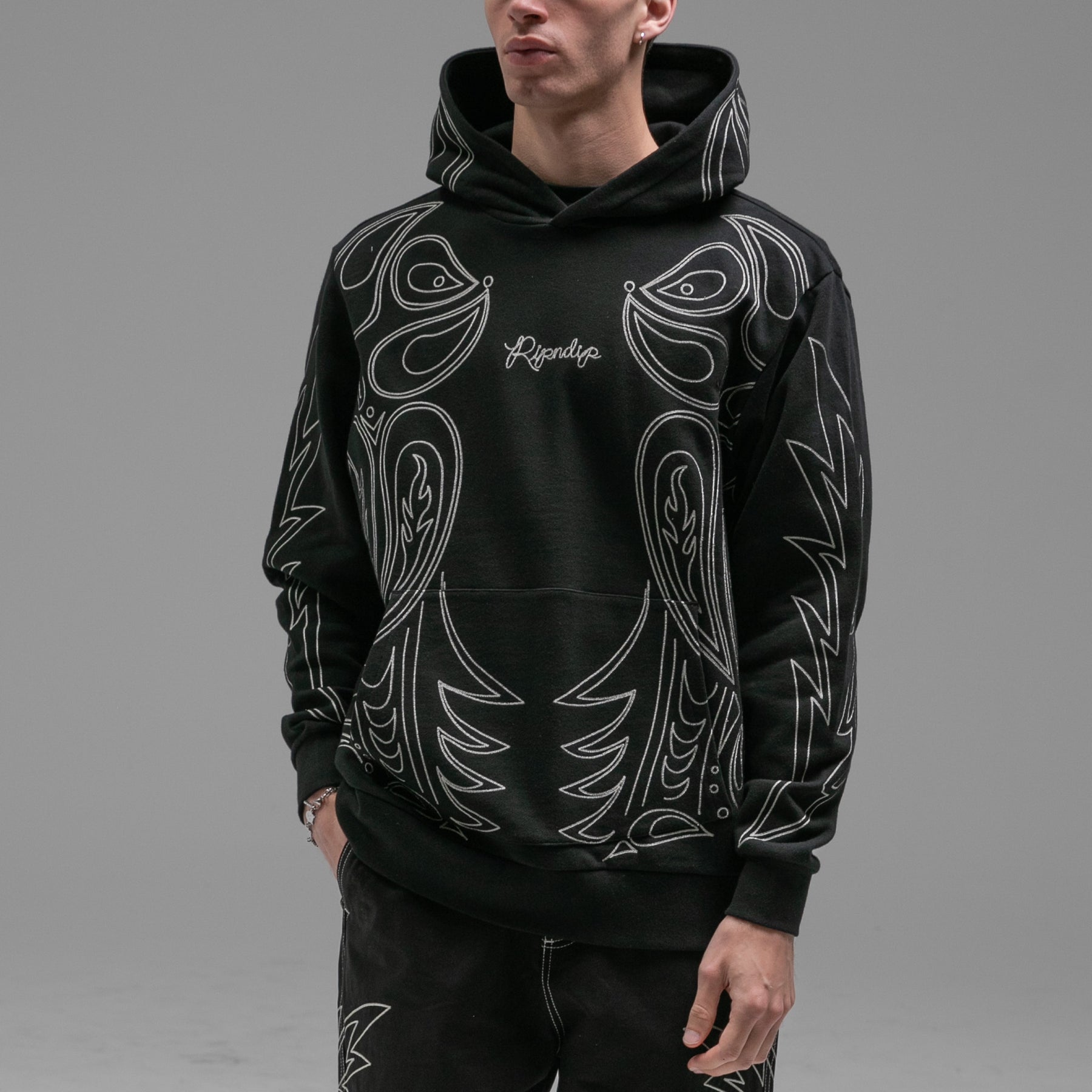 HOWDY HOODIE