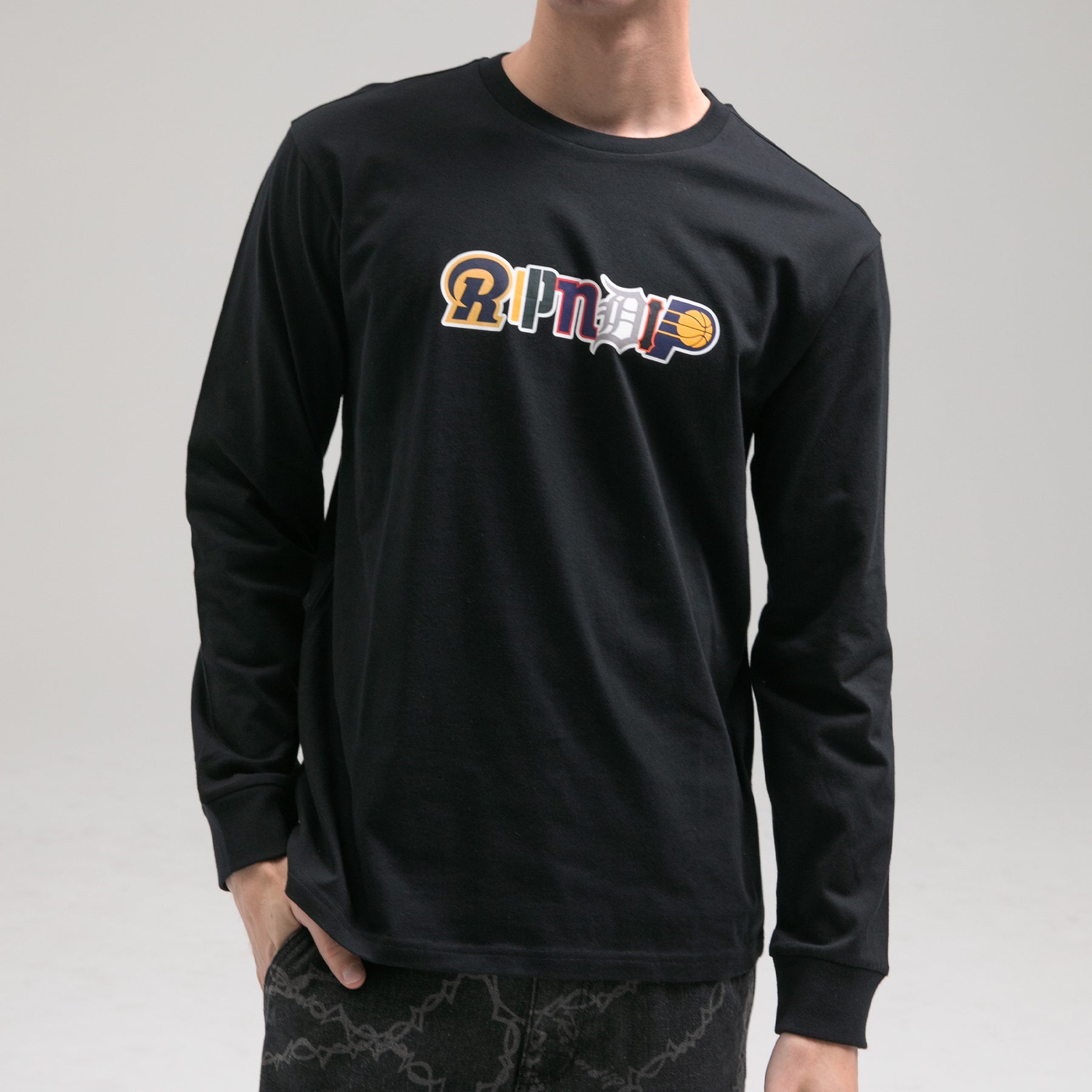 FAN FAVE LONG SLEEVE