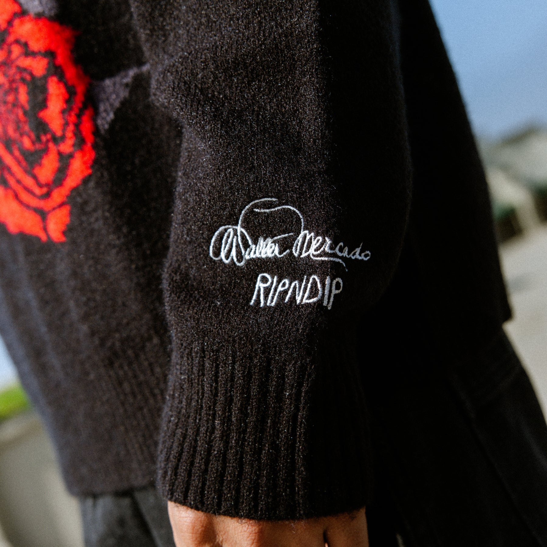 MUERTE KNIT SWEATER