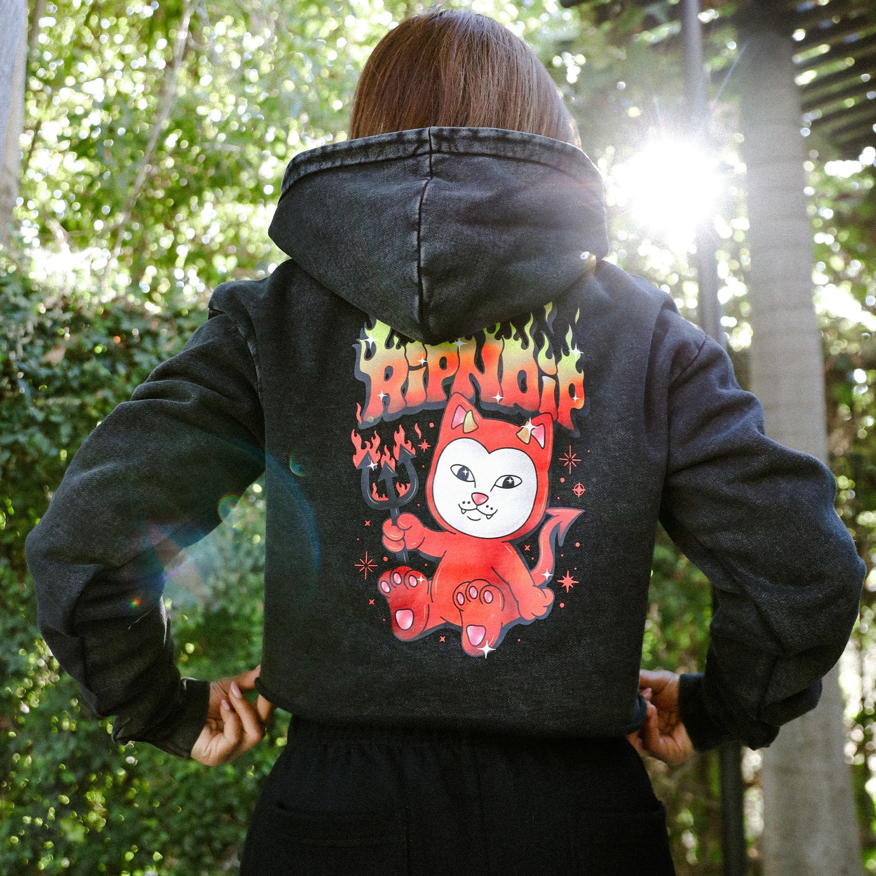 SCARY CUTE CROPPED HOODIE