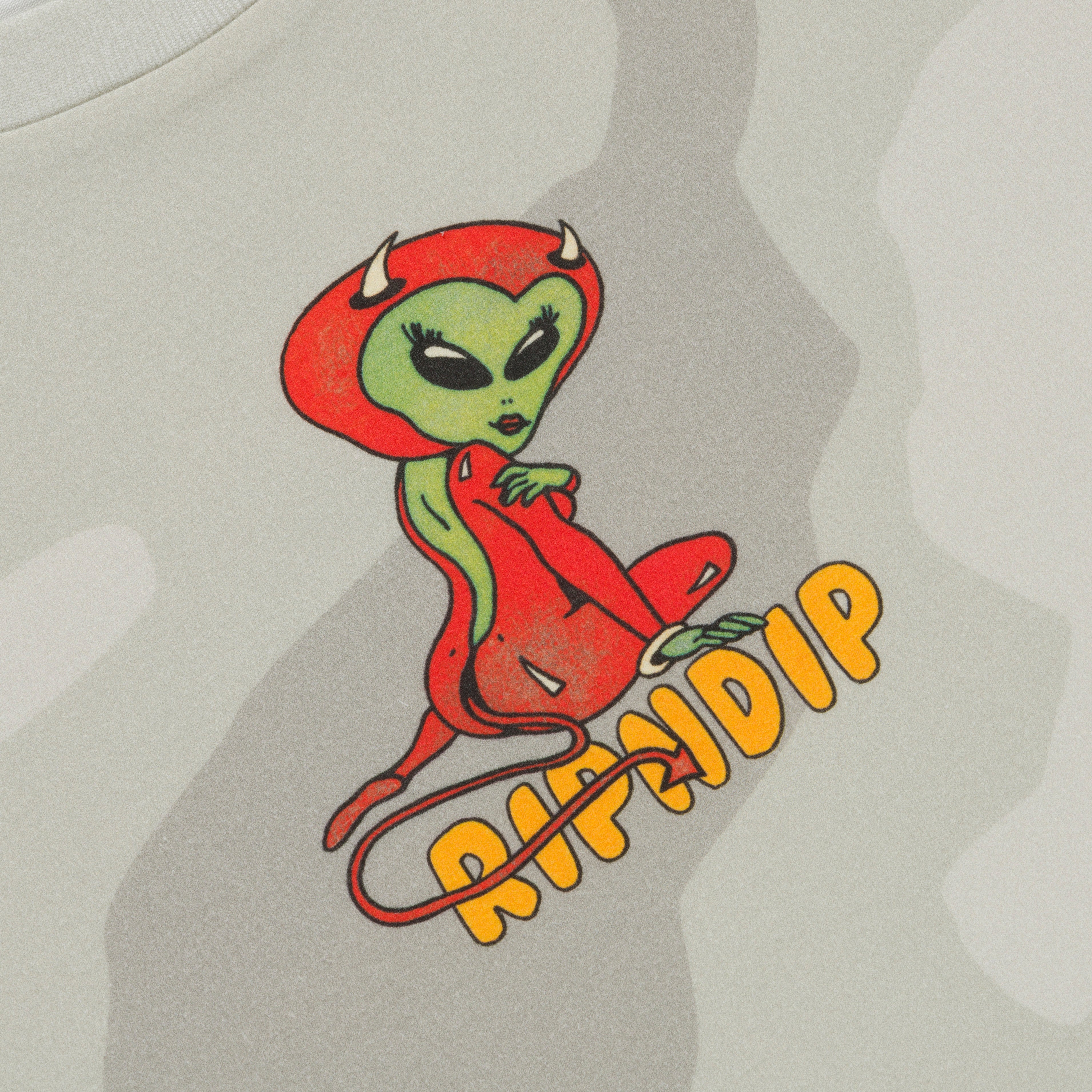 DEVIL ALIEN CROPPED BABY TEE