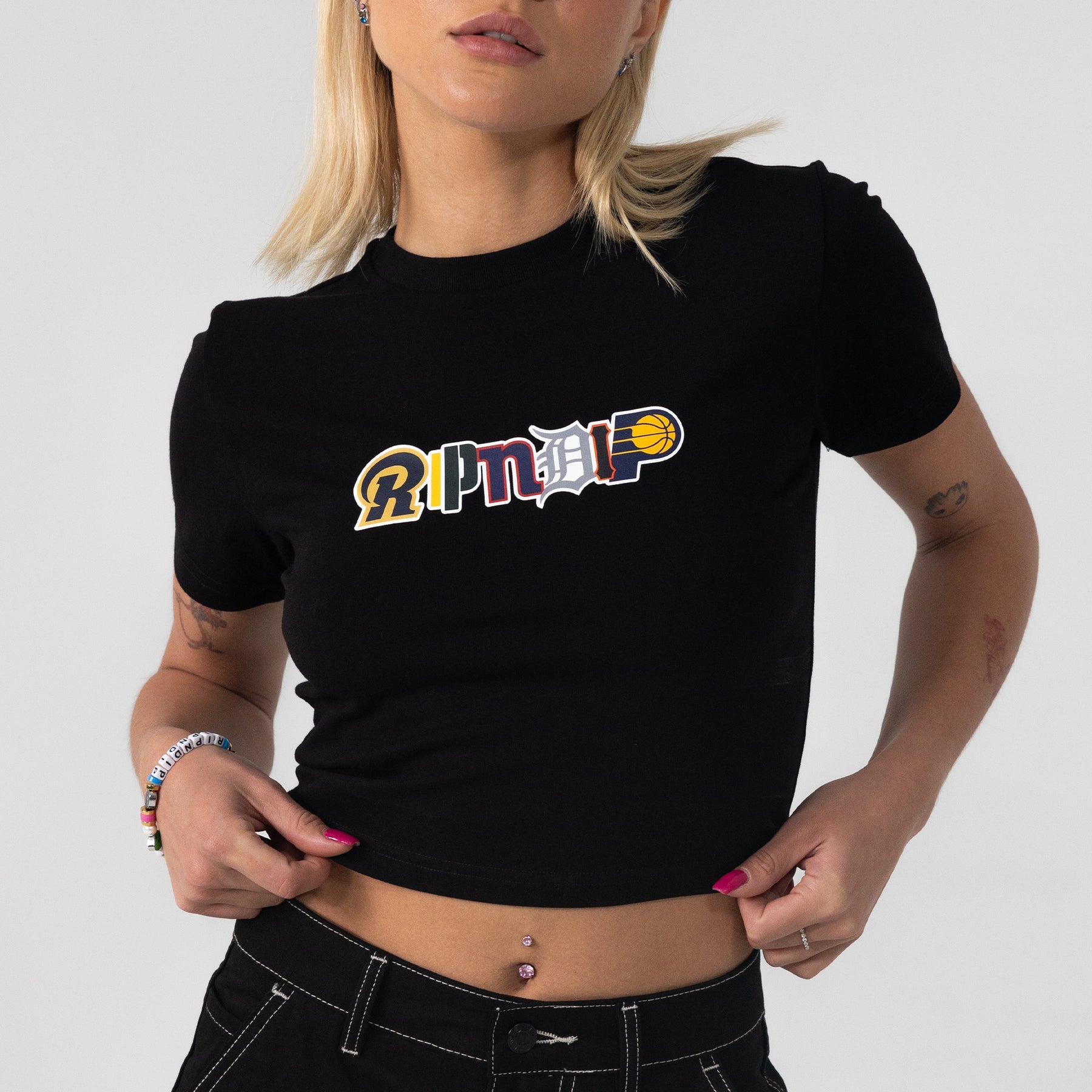 FAN FAVE CROPPED BABY TEE