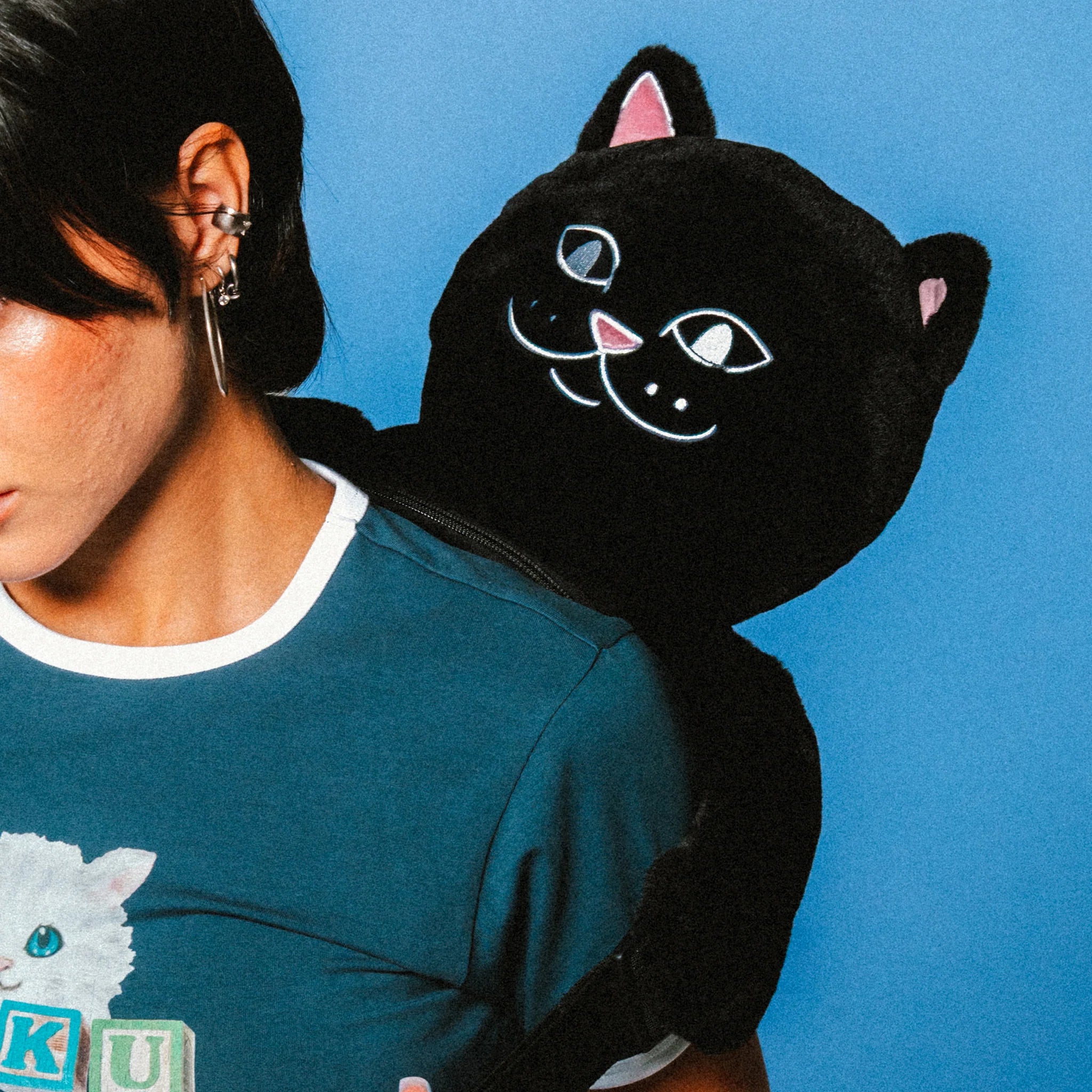 LORD JERMAL PLUSH BACKPACK (BLACK)