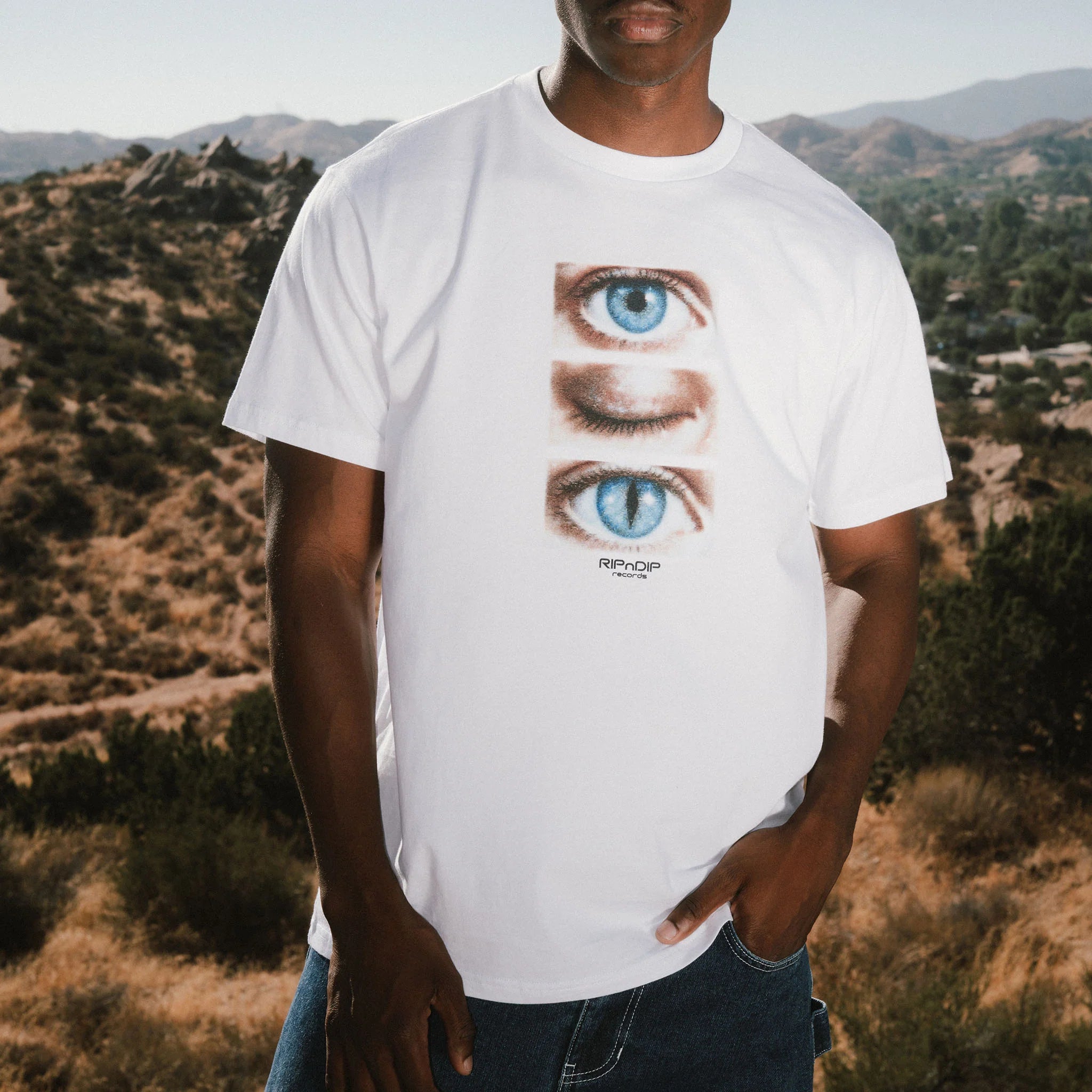 EYES OPENED TEE