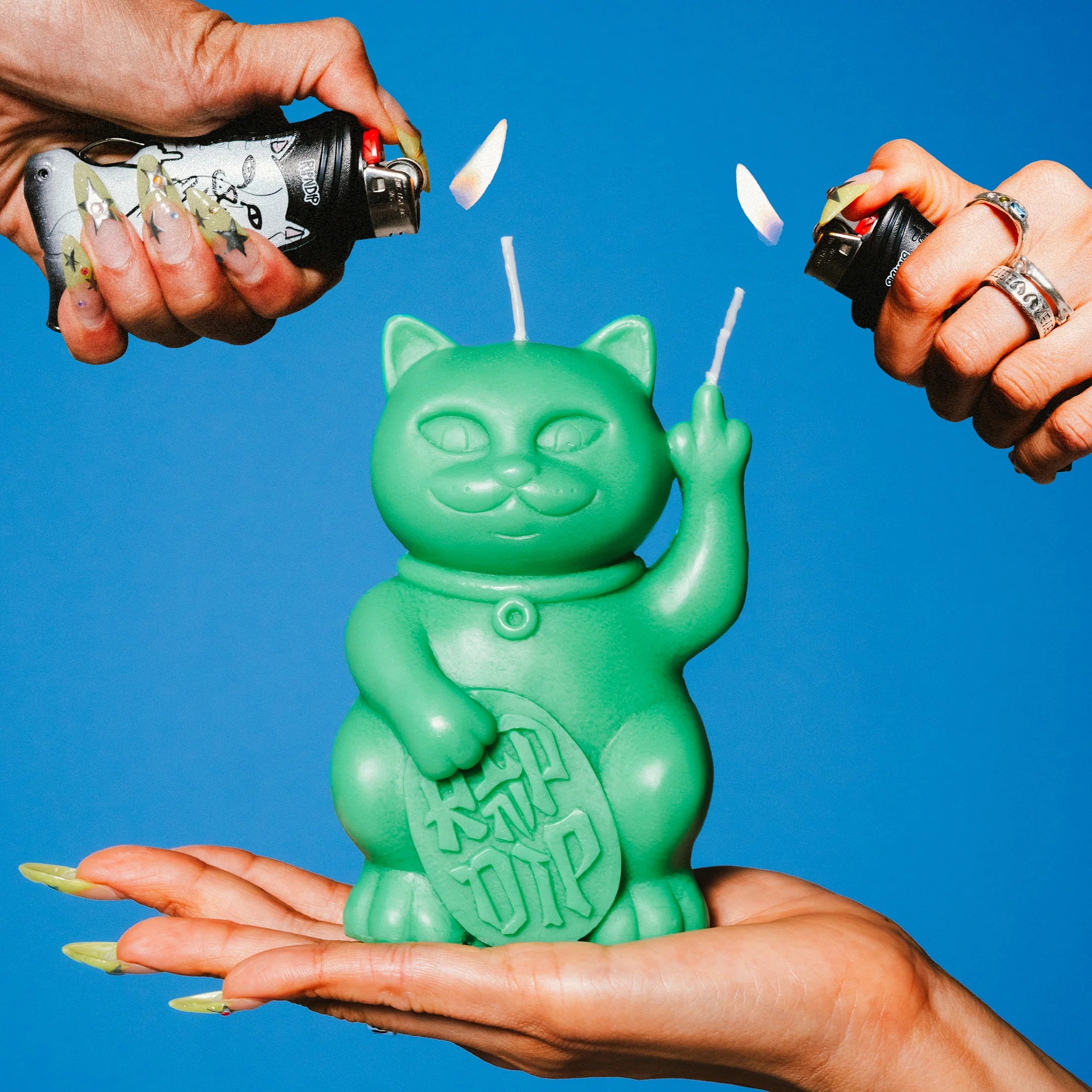 LUCKY NERMAL CANDLE