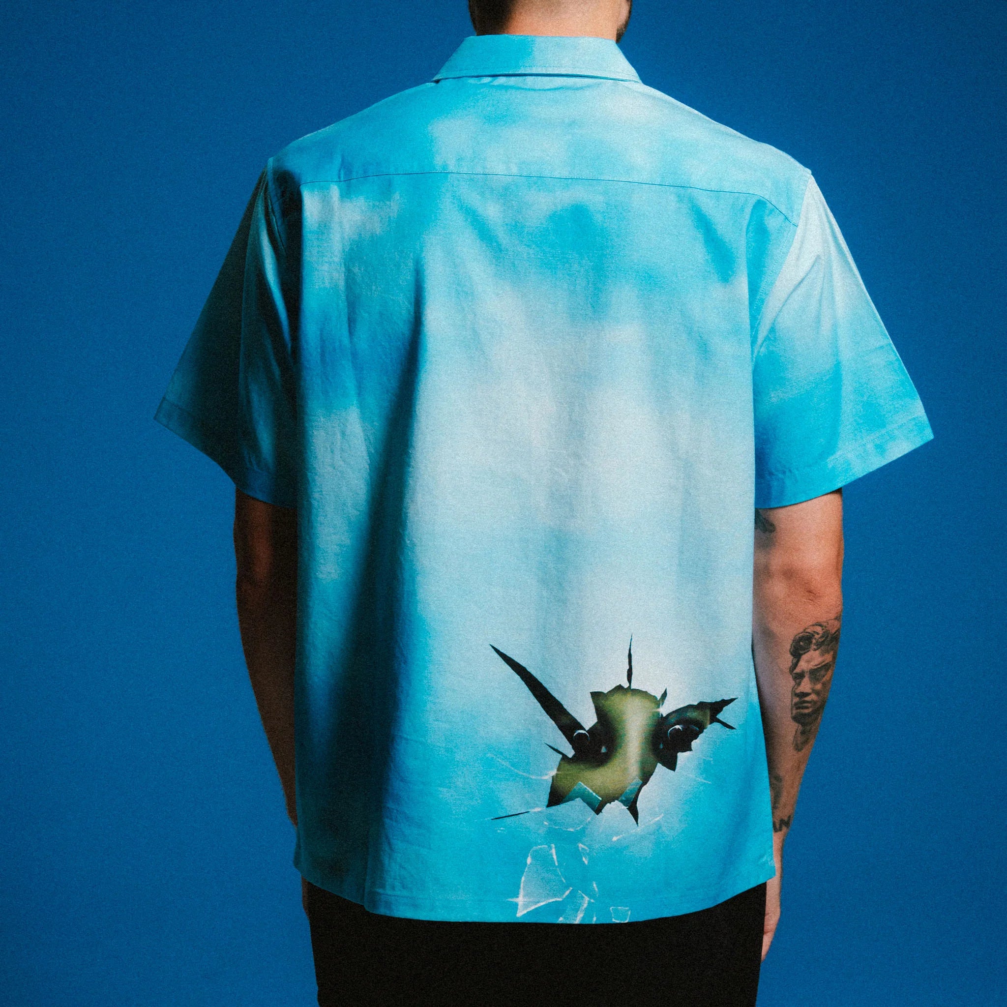 SHATTERED BUTTON UP (MULTI)
