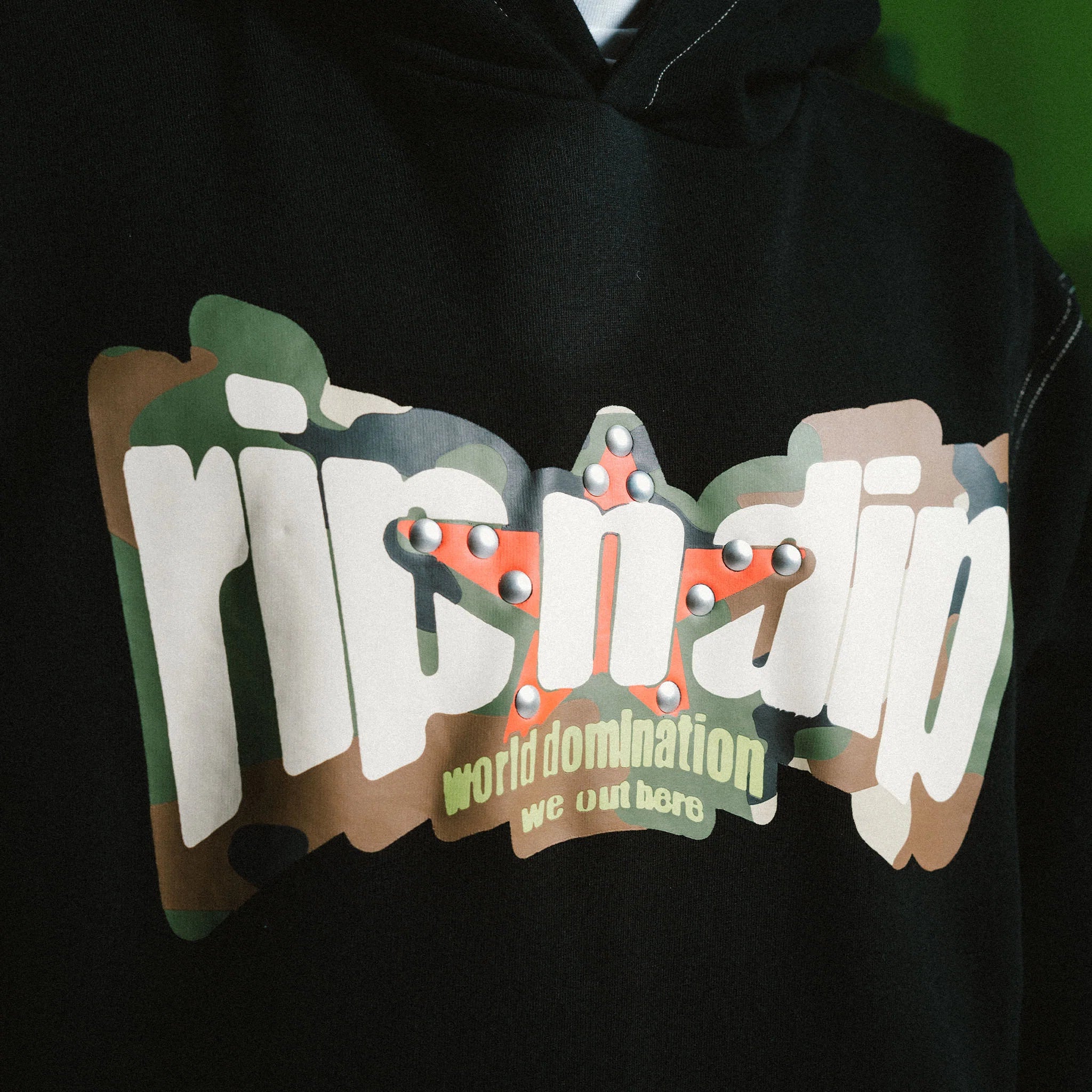 WORLD DOMINATION HOODIE (BLACK)