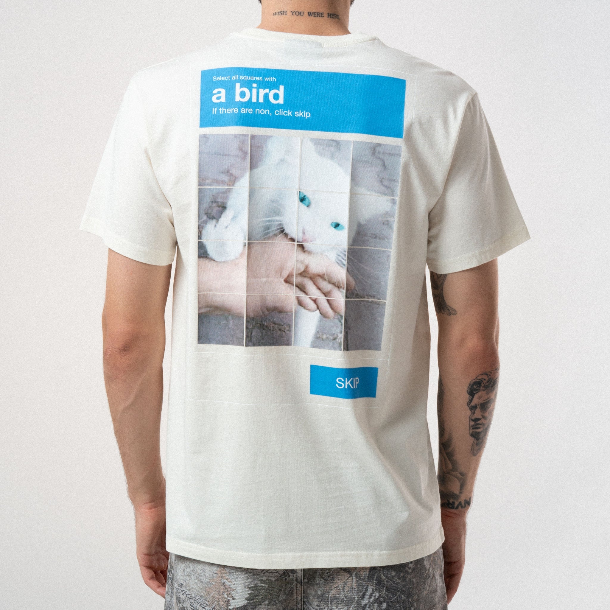 A BIRD TEE (BONE)