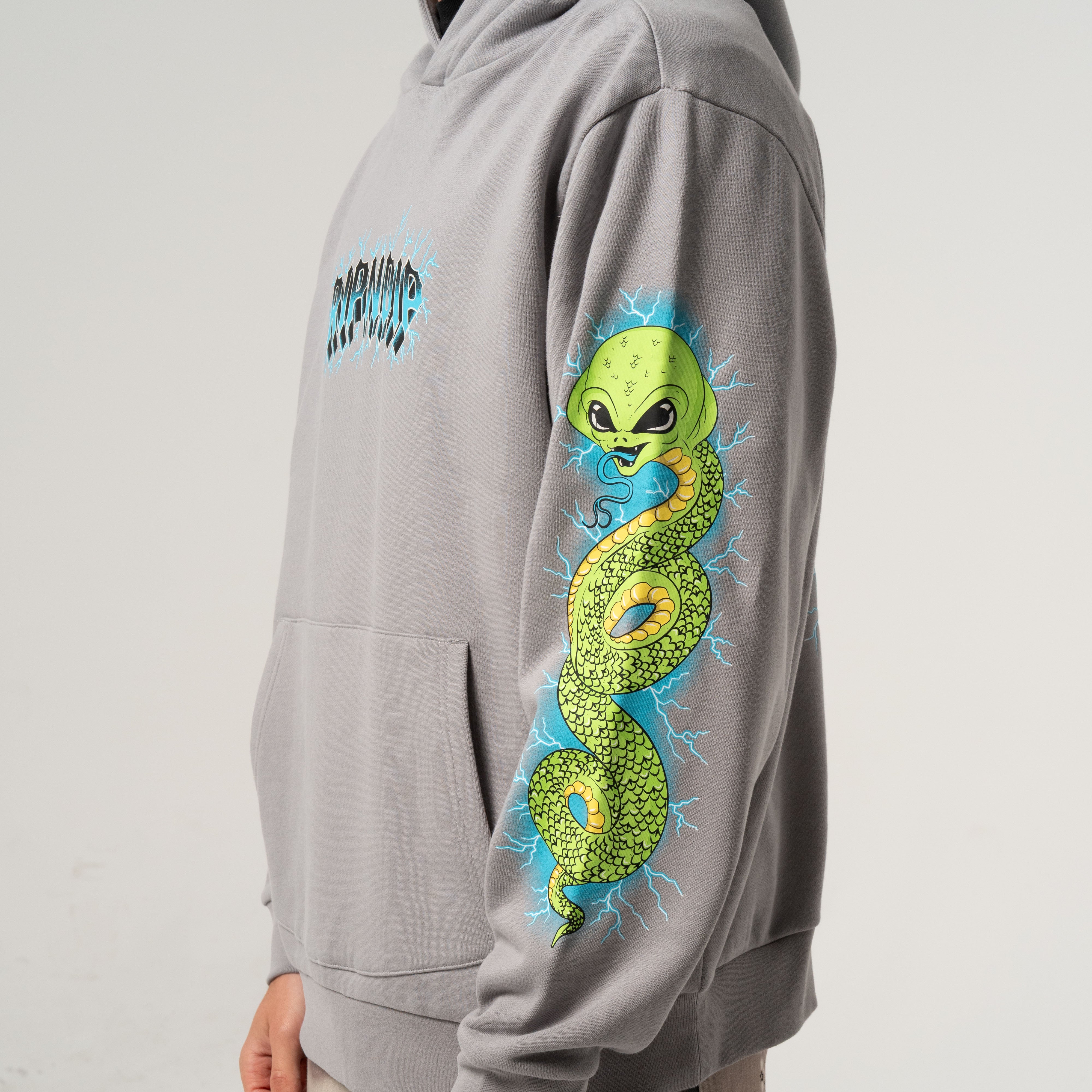 SKULL & BONES HOODIE
